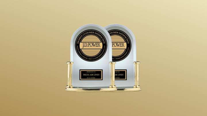 The J.D. Power Customer Satisfaction awards for 2024 are shown.
